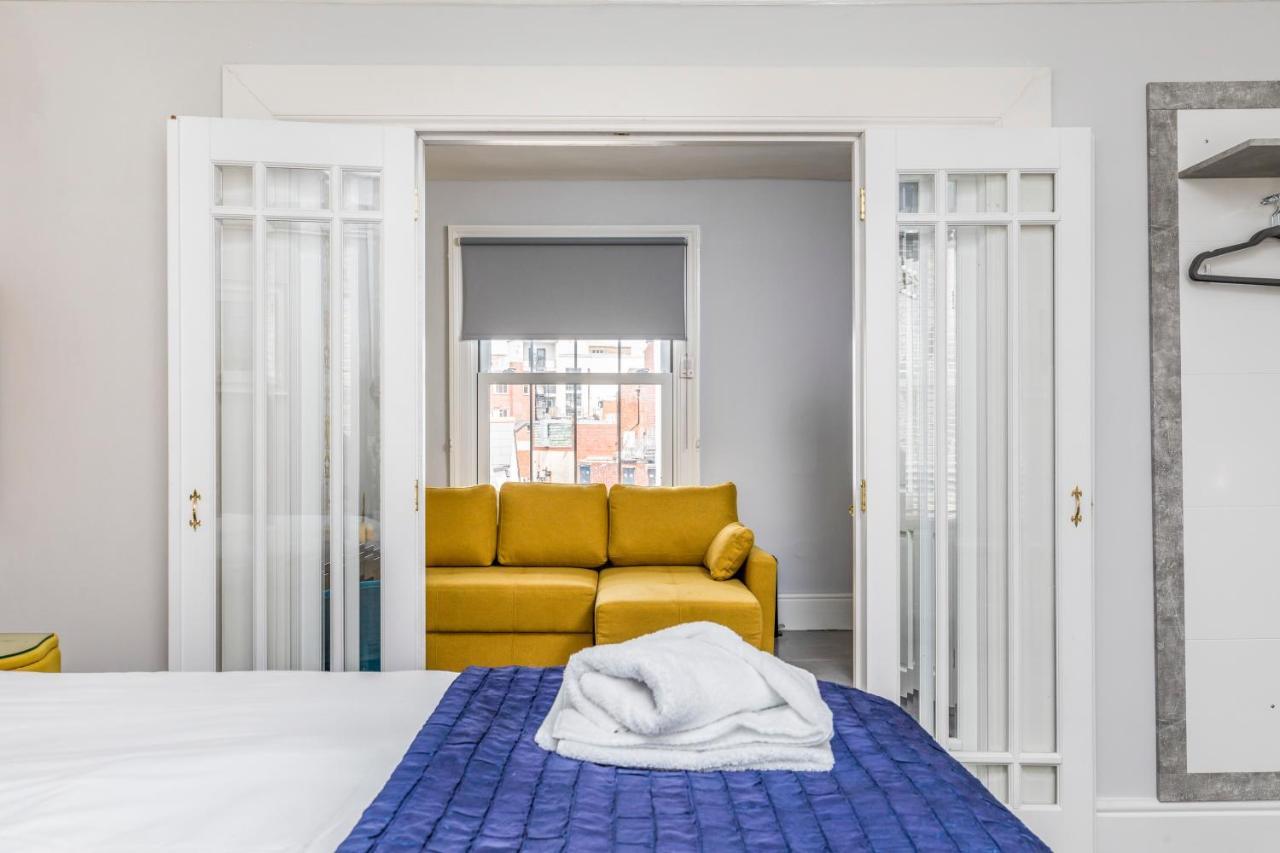 Deluxe Studios With Spa Included Portsmouth Exterior photo